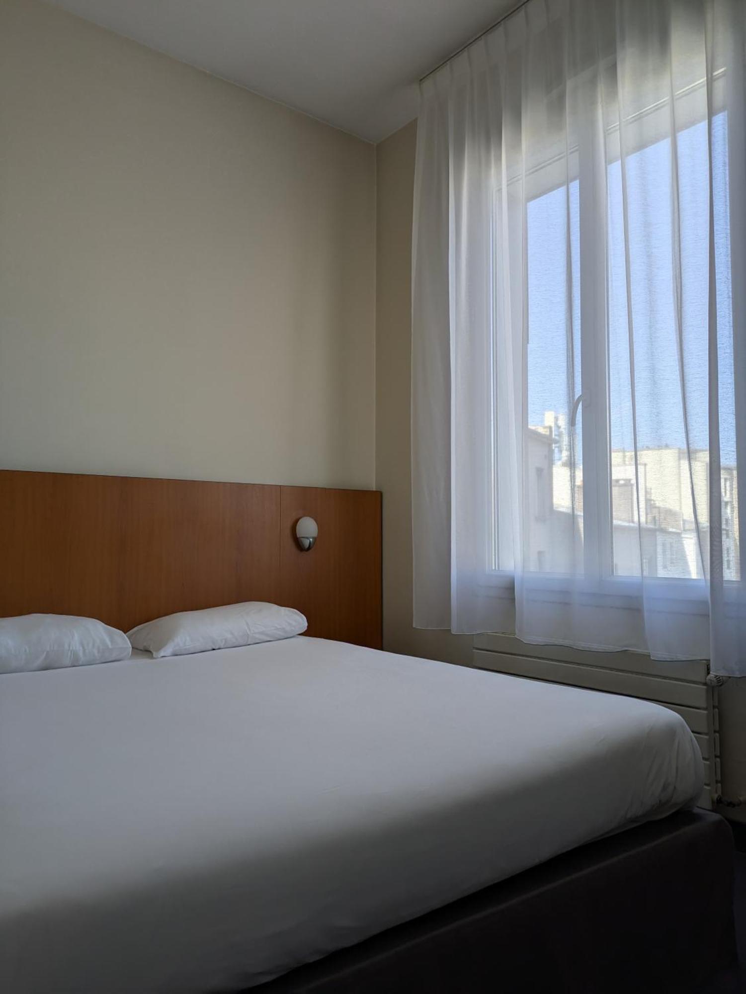 Hotel De La Gare Μπρεστ Εξωτερικό φωτογραφία